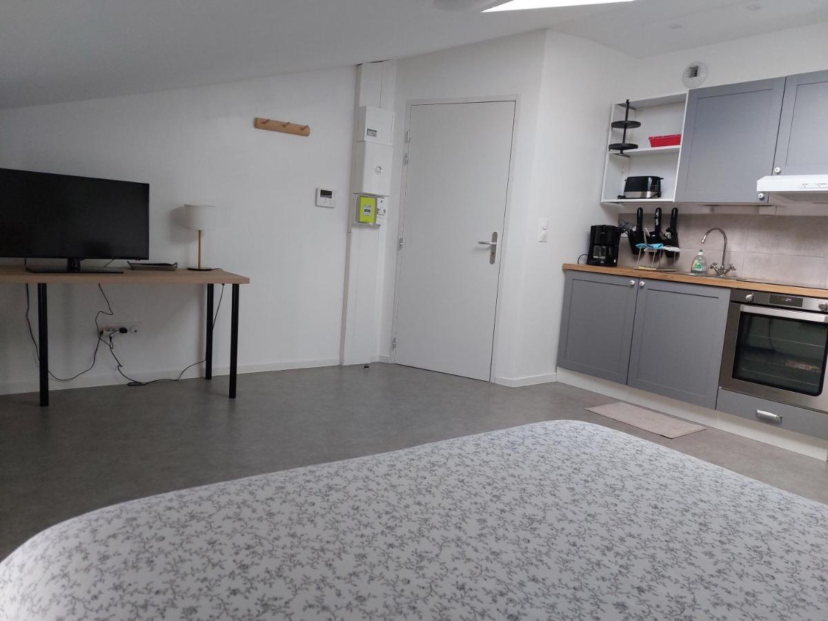 Studio Mezzanine Tout Confort Corny-sur-Moselle ภายนอก รูปภาพ